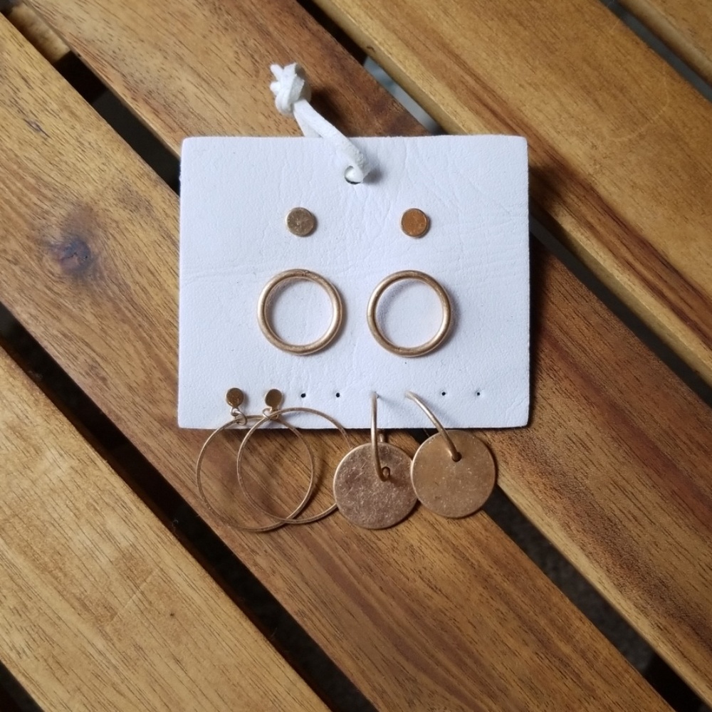 Set of 4 earrings